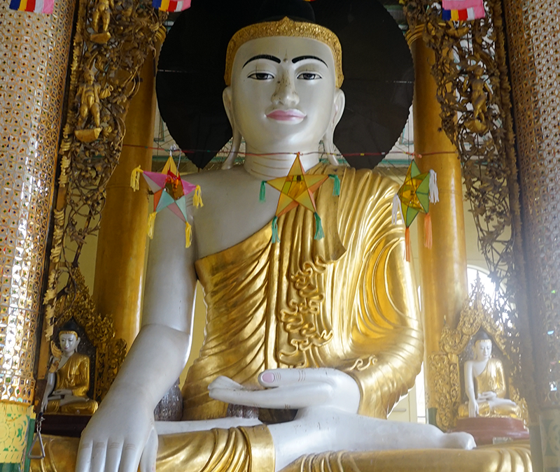 ချမ်းသာကြီးဘုရား