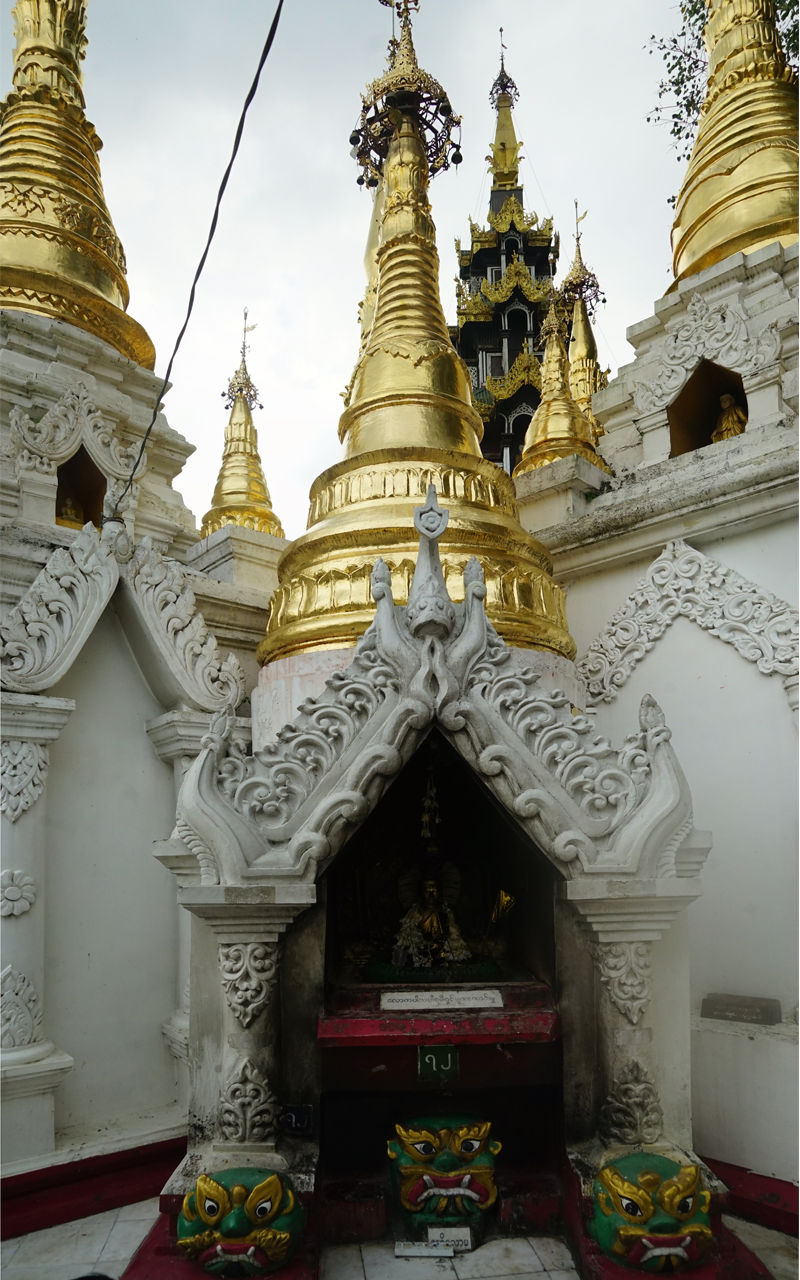 ပခေါယှိဘုရား