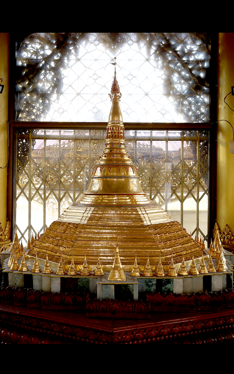 The Replica of Gold