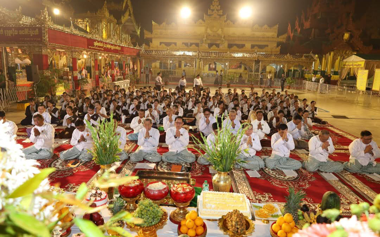 ရွှေတိဂုံစေတီတော်မြတ်ကြီး၏ တပေါင်းလပြည့်နေ့ ဆွမ်းတော်ကြီး တင်လှူ ဆက်ကပ်လှူဒါန်းပွဲနှင့် (၂၆၁၃) နှစ်မြောက် ဗုဒ္ဓပူဇနိယတပေါင်းပွဲတော် အသံမစဲမဟာပဋ္ဌာန်းရွတ်ဖတ်ပူဇော်ပွဲ အောင်ပွဲ ရေစက်ချအခမ်းအနားကျင်းပ